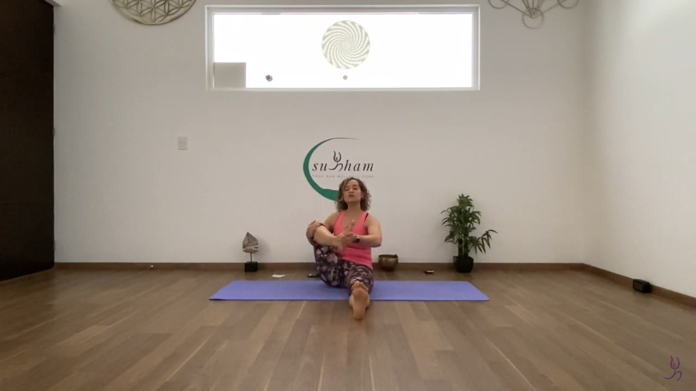 93. Mandala Vinyasa Yoga Intermedio-Avanzado (C. 93)